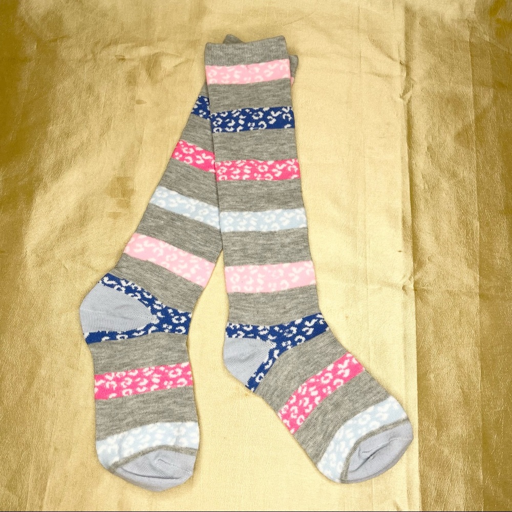 Love @ First Sight Girls Knee High Socks Soft Fits Shoe Size 7.5 - 2.5  1 Pair